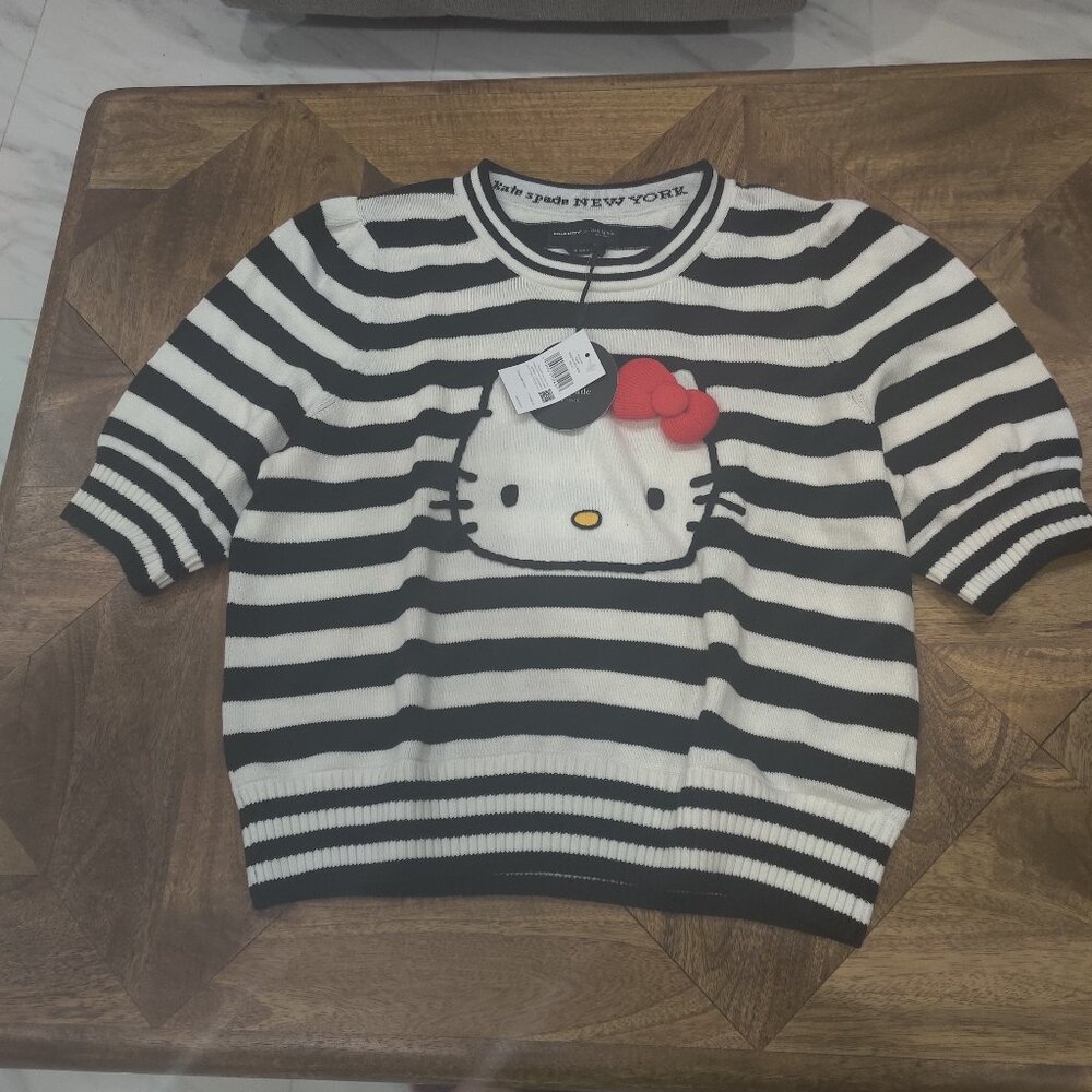 Kate Spade    Hello Kitty  collection sweater size XL New Oversized